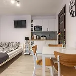 Dworek Na Zakrecie - * Затор